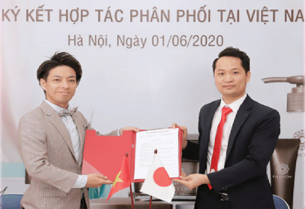 Lễ ký kết nhà phân phối thương hiệu Kenkan độc quyền của Sato Pharmacy